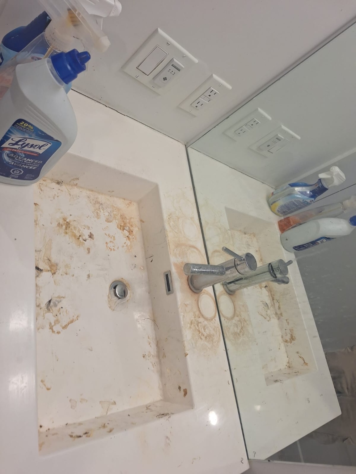 Bathroom vanity before move cleaning